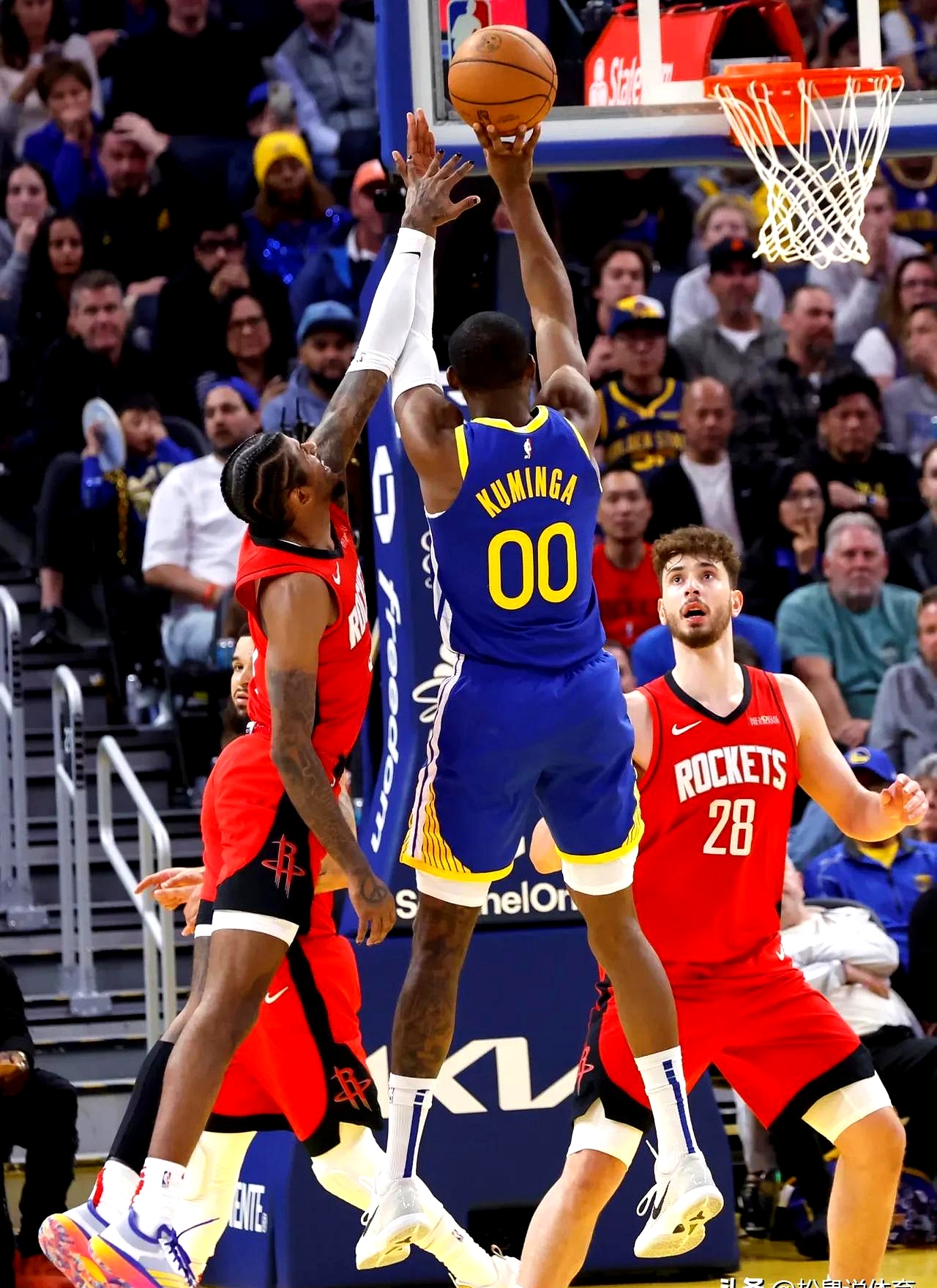 冲刺阶段体能课后,金州勇士篮板制胜备战意甲,压力陡增,细节决定成败(金州勇士队几个总冠军) 冲刺阶段体能课后,金州勇士篮板制胜备战意甲,压力陡增,细节决定成败(金州勇士队几个总冠军)